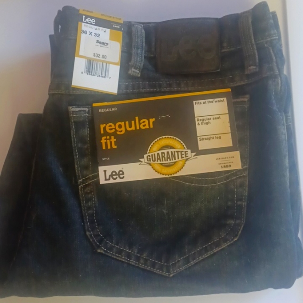Lee Jeans Regular Fit size 36x32